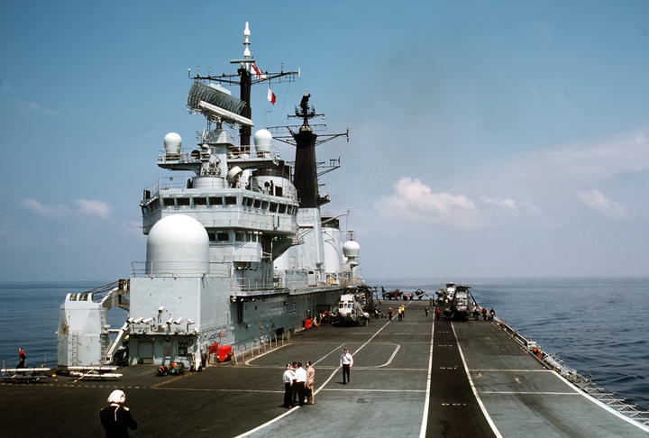 HMS Invincible R05 | Photo Print | Framed Print | Invincible Class | Aircraft Carrier | Royal Navy Hampshire Prints