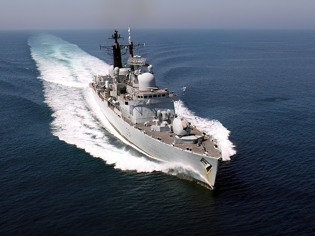 HMS Nottingham D91 Type 42 Destroyer March 1998 Photo Print - Posters, Prints, & Visual Artwork - by Hampshire Prints (image 1 of 9)