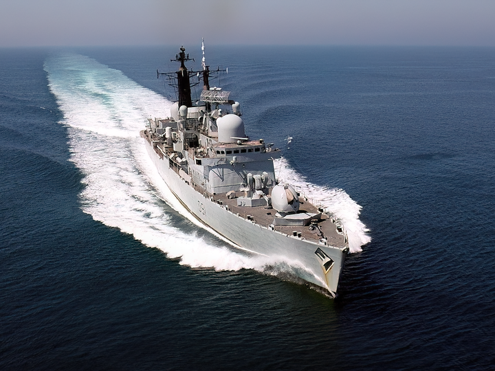 HMS Nottingham D91 Type 42 Destroyer March 1998 Photo Print - Posters, Prints, & Visual Artwork - by Hampshire Prints (image 1 of 9)