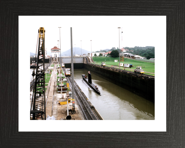 HMS Ocelot S17 Oberon Class Submarine 1989 Panama Canal