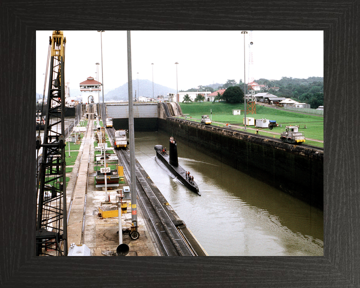 HMS Ocelot S17 Oberon Class Submarine 1989 Panama Canal