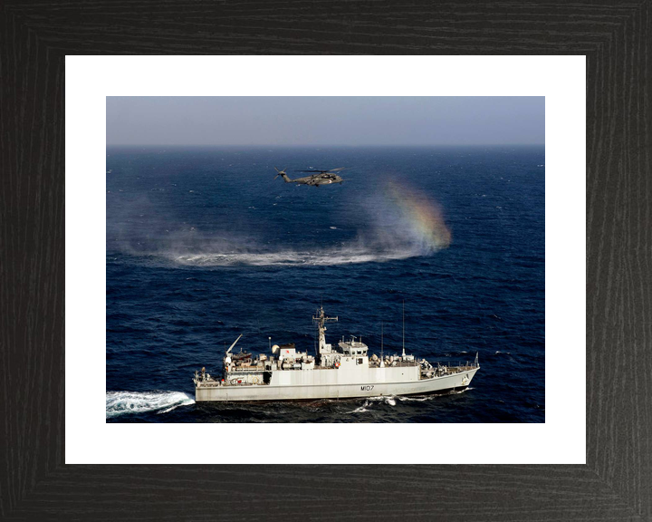 HMS Pembroke M107 Sandown Class Minehunter August 2011 Photo Print - Posters, Prints, & Visual Artwork - by Hampshire Prints (image 2 of 9)