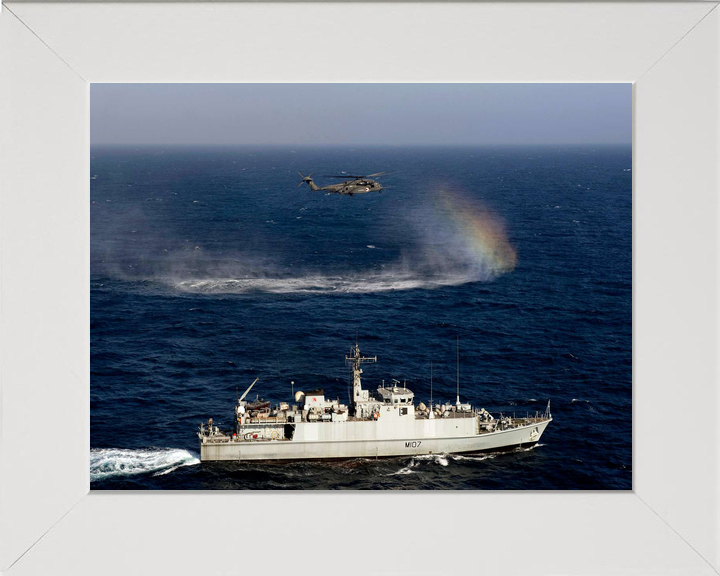 HMS Pembroke M107 Sandown Class Minehunter August 2011 Photo Print - Posters, Prints, & Visual Artwork - by Hampshire Prints (image 5 of 9)