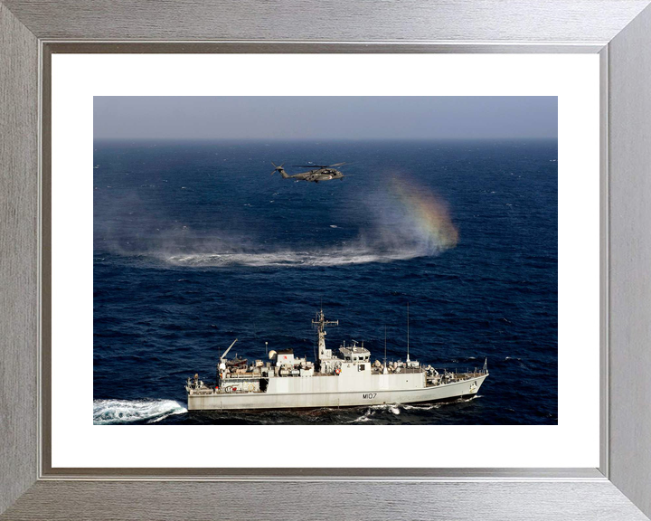 HMS Pembroke M107 Sandown Class Minehunter August 2011 Photo Print - Posters, Prints, & Visual Artwork - by Hampshire Prints (image 6 of 9)