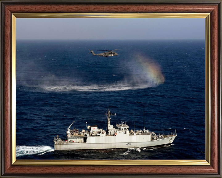 HMS Pembroke M107 Sandown Class Minehunter August 2011 Photo Print - Posters, Prints, & Visual Artwork - by Hampshire Prints (image 9 of 9)