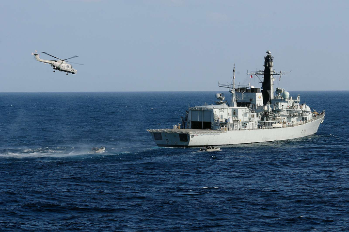 HMS Portland (F79) Photo Print - With Helicopter - Royal Navy Type 23 Frigate Hampshire Prints 6 x 4 No Frame No