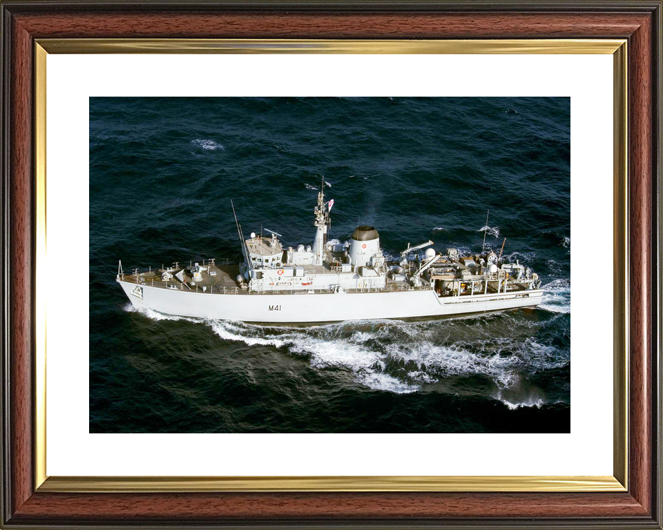HMS Quorn M41 Hunt Class Minehunter August 2011 High Port Beam View Photo Print - Posters, Prints, & Visual Artwork - by Hampshire Prints (image 8 of 9)