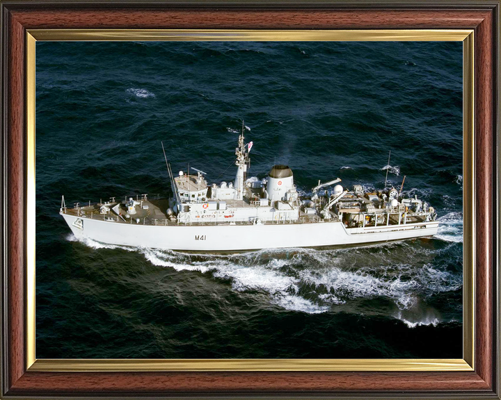 HMS Quorn M41 Hunt Class Minehunter August 2011 High Port Beam View Photo Print - Posters, Prints, & Visual Artwork - by Hampshire Prints (image 9 of 9)