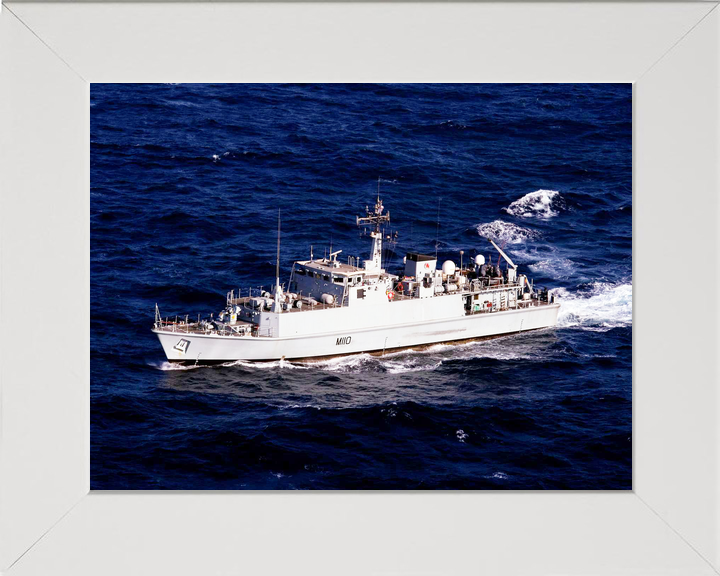 HMS Ramsey M110 Sandown Class Minehunter August 2011 High Port Side View Photo Print - Posters, Prints, & Visual Artwork - by Hampshire Prints (image 5 of 9)