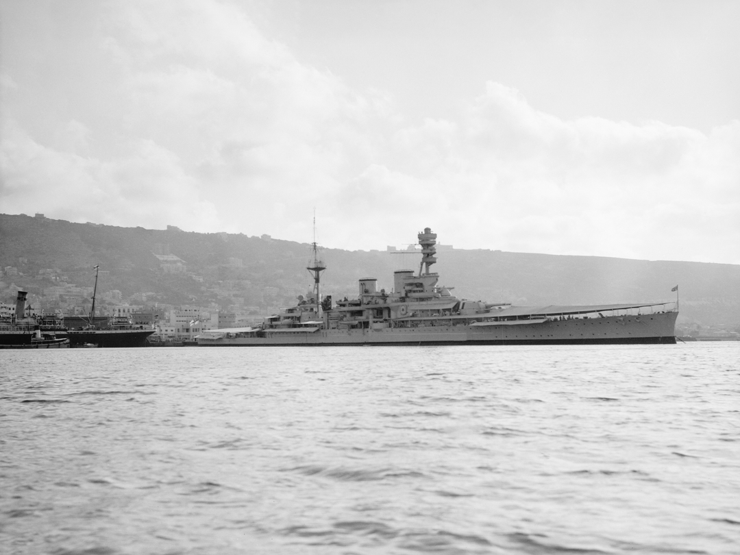 HMS Repulse 1916 Renown Class Battlecruiser In Harbour Photo Print - Posters, Prints, & Visual Artwork - by Hampshire Prints (image 1 of 9)