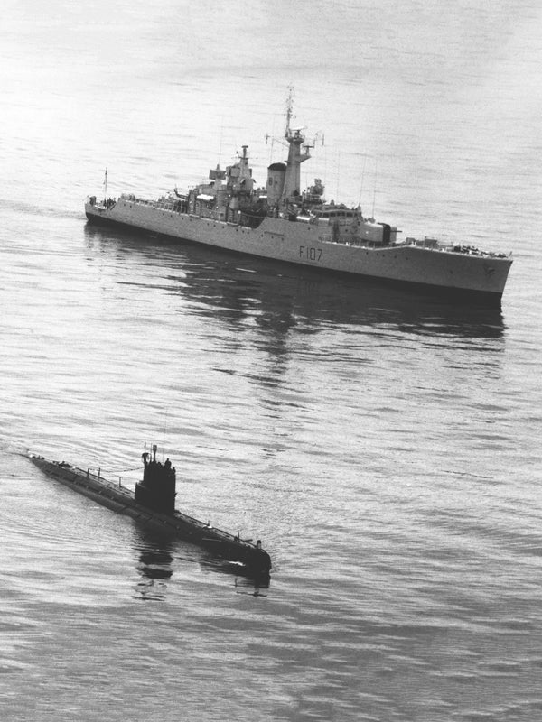 HMS Rothesay F107 Rothesay Class Frigate March 1987