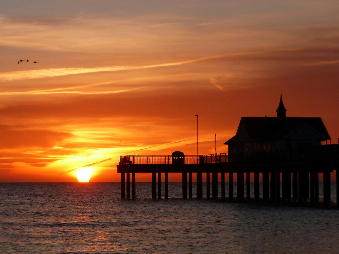 Southwold Pier Suffolk at sunset Photo Print - Canvas - Framed Photo Print - Hampshire Prints