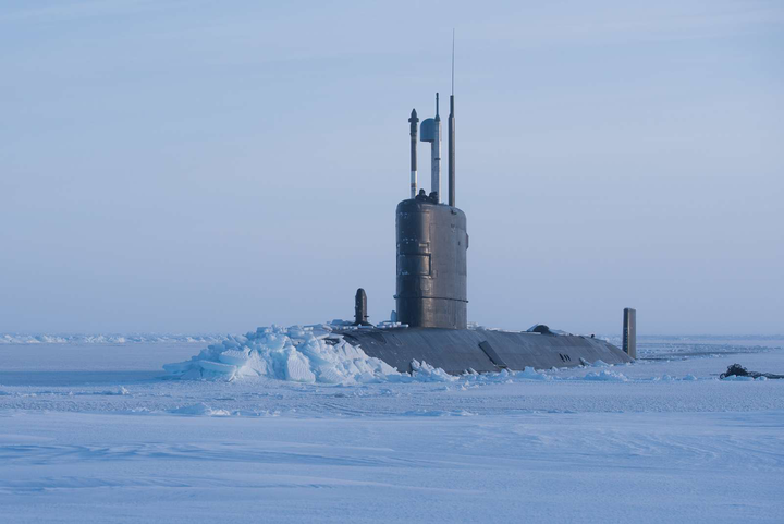 HMS Trenchant (S91) Trafalgar Class Submarine Photo Print Ice Breaking Royal Navy Wall Art Naval Decor Posters, Prints, & Visual Artwork Hampshire Prints 6 x 4 No Frame No