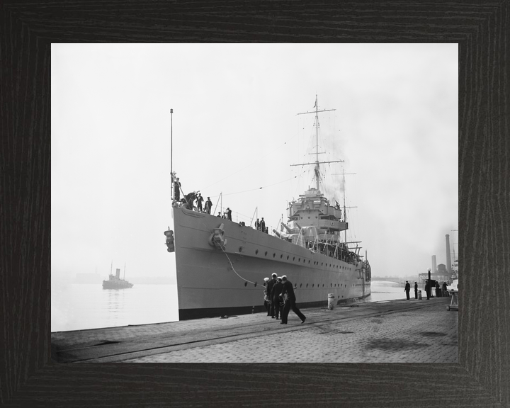 HMS York 90 York Class Heavy Cruiser Warship Alongside Photo Print - Posters, Prints, & Visual Artwork - by Hampshire Prints (image 3 of 9)