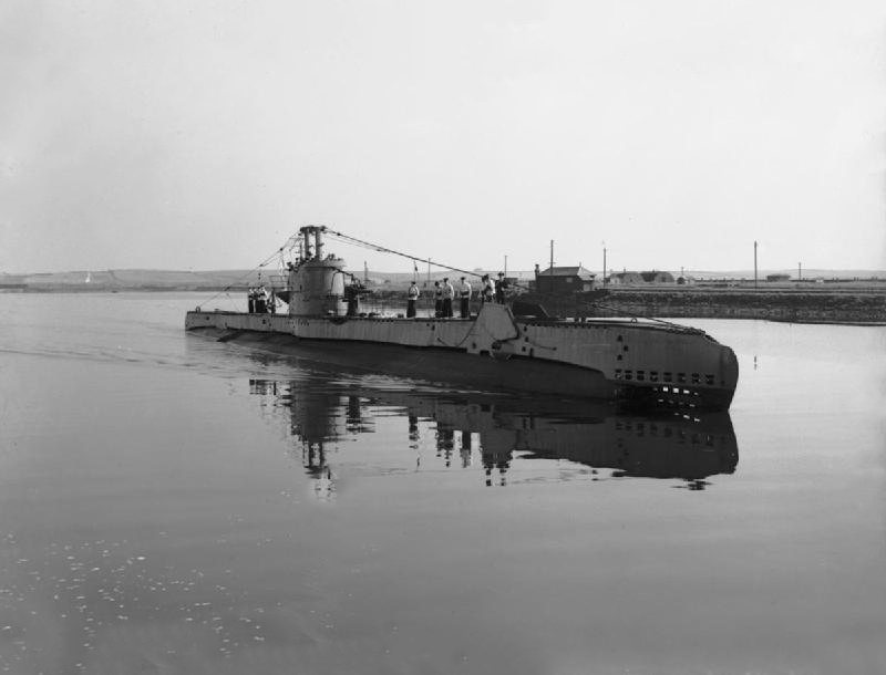 HMS Sirdar Royal Navy S Class Submarine Photo Print or Framed Print - Hampshire Prints