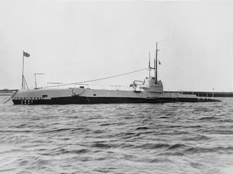 HMS Snapper (39S) Photo Print - At A Buoy - Royal Navy S Class Submarine Posters, Prints, & Visual Artwork Hampshire Prints 6 x 4 No Frame No