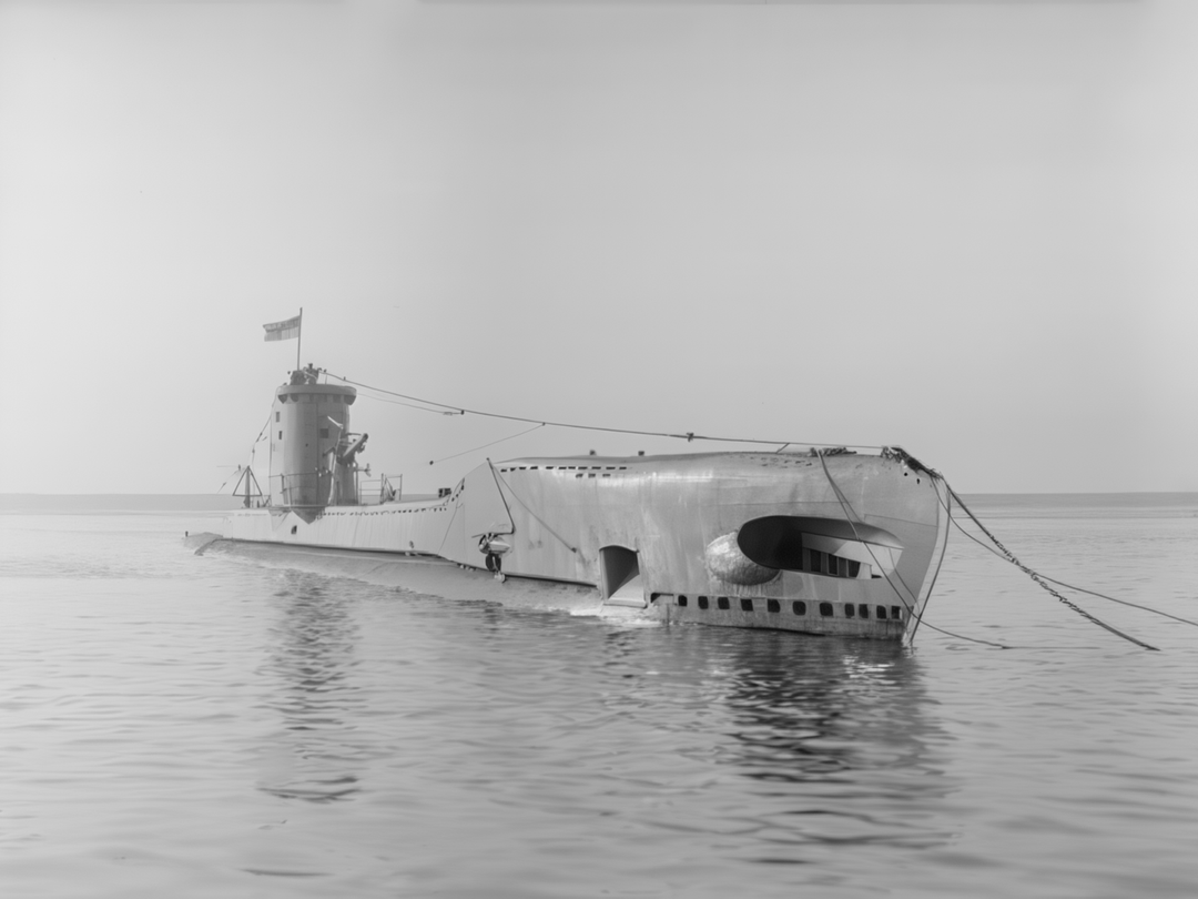 HMS Ursula N59 U Class Submarine 1939 Photo Print - Posters, Prints, & Visual Artwork - by Hampshire Prints (image 1 of 9)