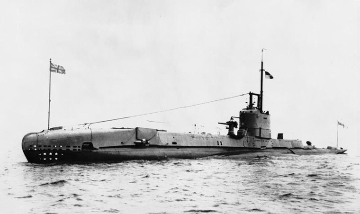 HMS Starfish 19S Submarine | Photo Print | Framed Print | Poster | S Class | Royal Navy Hampshire Prints