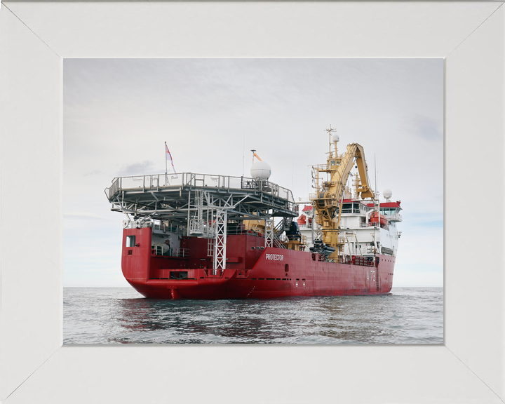 HMS Protector A173 Ice Patrol Vessel December 2022 Photo Print - Posters, Prints, & Visual Artwork - by Hampshire Prints (image 5 of 9)