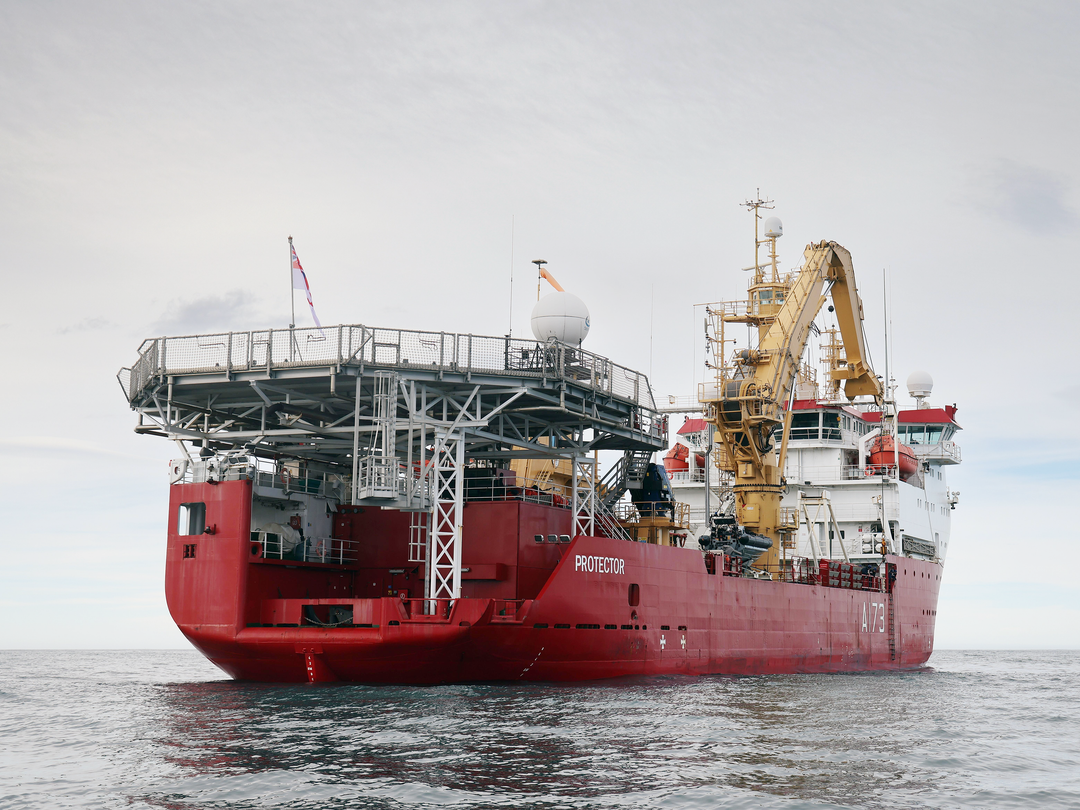 HMS Protector A173 Ice Patrol Vessel December 2022 Photo Print - Posters, Prints, & Visual Artwork - by Hampshire Prints (image 1 of 9)