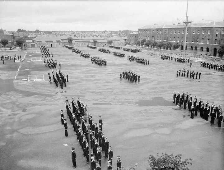 HMS St Vincent | Photo Print | Framed Print | Poster | Shore Establishment | Royal Navy Hampshire Prints