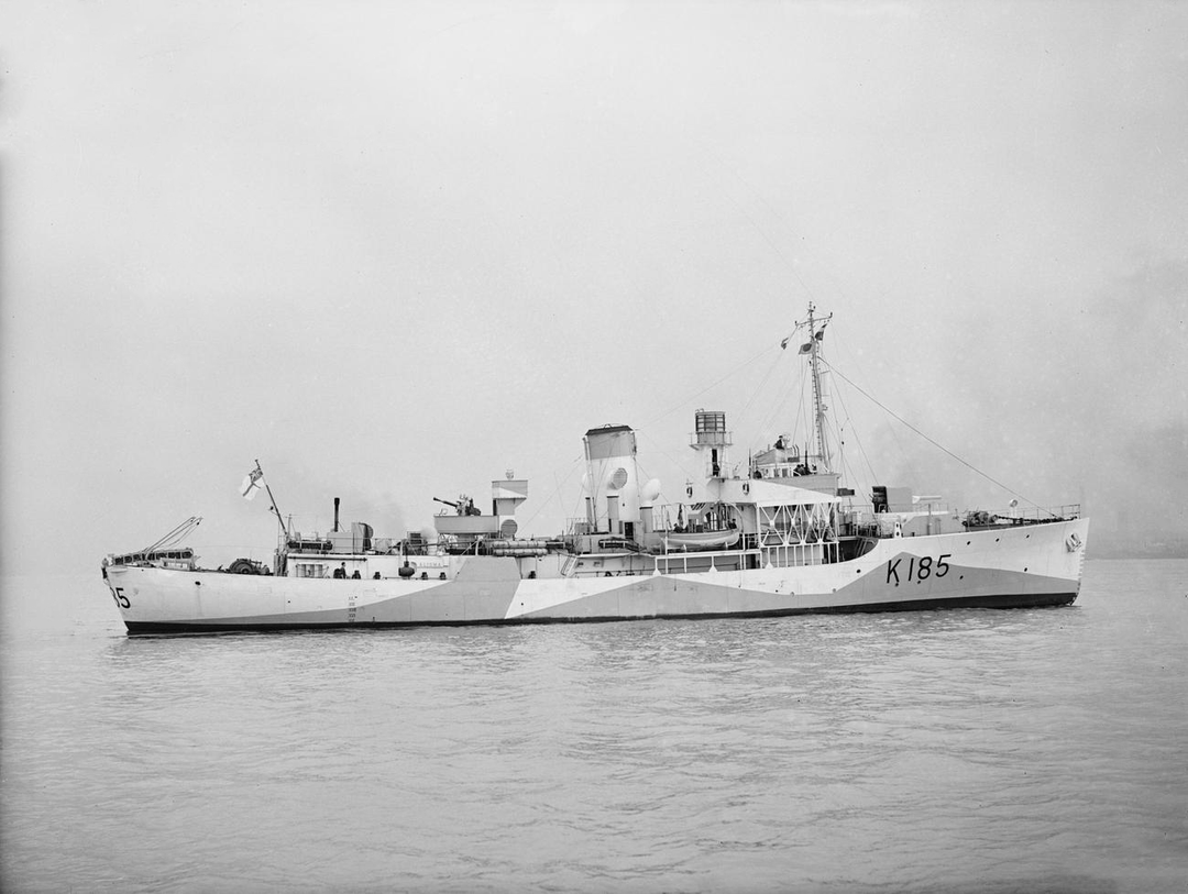 HMS Alisma K185 Royal Navy Flower class corvette Photo Print or Framed Print - Hampshire Prints