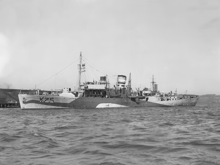 HMS Azalea (K25) Royal Navy Flower Class Corvette Port Side View Photo Print Wall Art Decor Posters, Prints, & Visual Artwork Hampshire Prints 6 x 4 No Frame No
