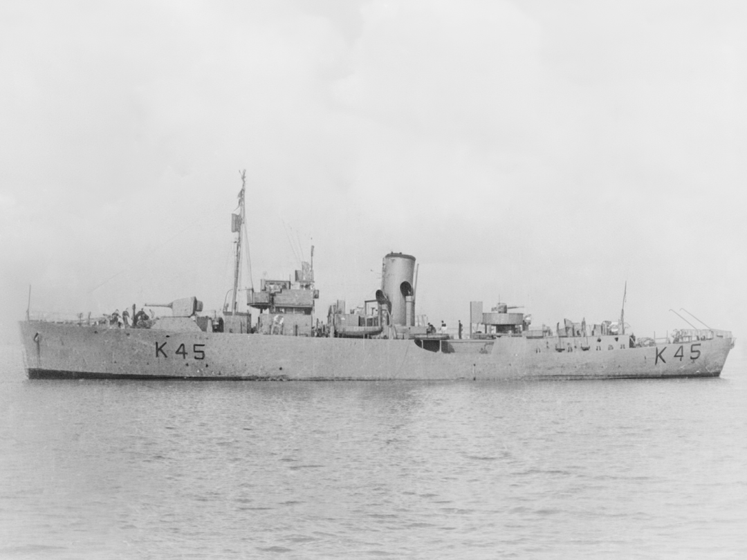 HMS Convolvulus K45 Flower Class Corvette 1945 Photo Print - Posters, Prints, & Visual Artwork - by Hampshire Prints (image 1 of 9)