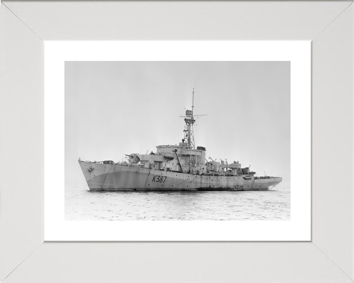 HMS Berkeley Castle K387 Castle class corvette Photo Print - by Hampshire Prints (image 4 of 9)