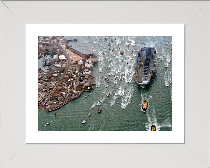 HMS Hermes (R12) Royal Navy Centaur Class Aircraft Carrier Falklands Return to Portsmouth Photo Print Wall Art Decor - Posters, Prints, & Visual Artwork - by Hampshire Prints (image 4 of 9)