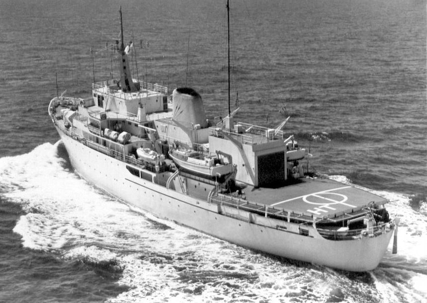 HMS Hecate A137 | Photo Print | Framed Print | Hecla Class | Survey Vessel | Royal Navy Hampshire Prints