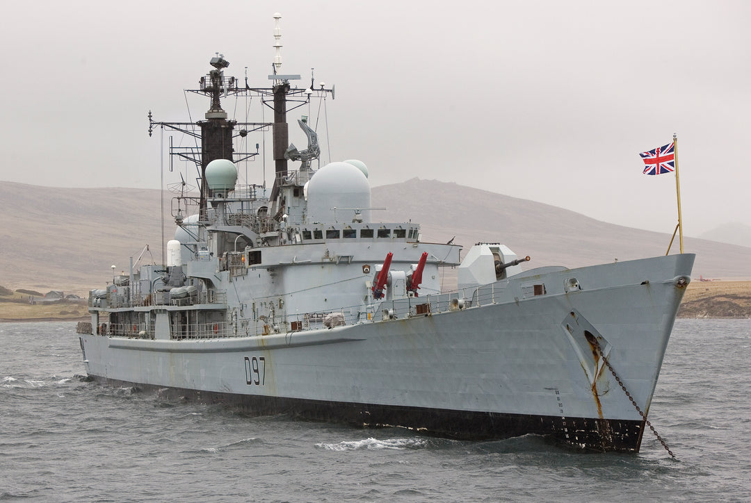 HMS Edinburgh D97 | Photo Print | Framed Print | Poster | Type 42 | Destroyer | Royal Navy Hampshire Prints