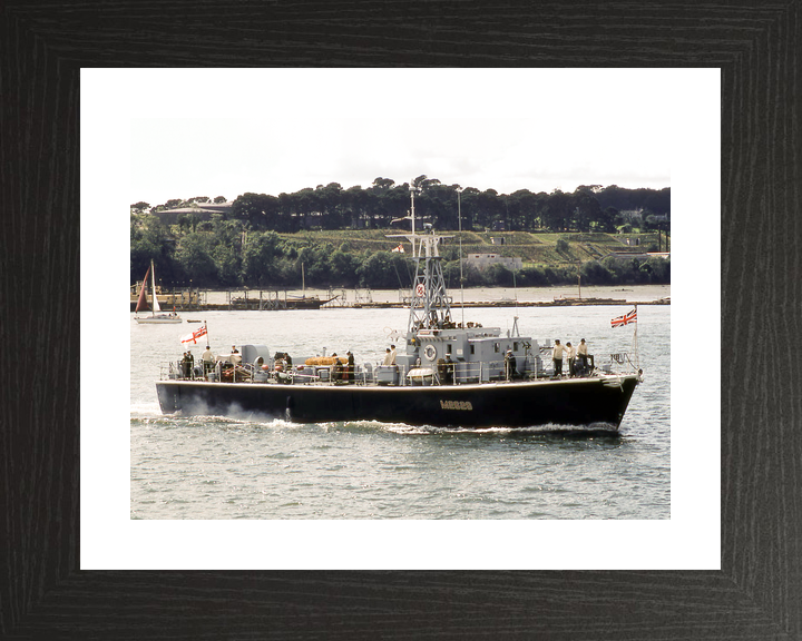 HMS Flintham (M2628) Royal Navy Ham Class Minesweeper Starboard View Photo Print Wall Art Decor - Posters, Prints, & Visual Artwork - by Hampshire Prints (image 2 of 9)