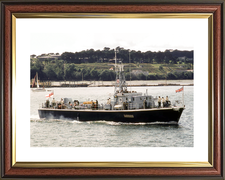 HMS Flintham (M2628) Royal Navy Ham Class Minesweeper Starboard View Photo Print Wall Art Decor - Posters, Prints, & Visual Artwork - by Hampshire Prints (image 8 of 9)