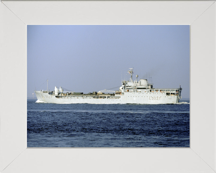 RFA Sir Geraint L3027 Round Table Class Ship August 1991 Photo Print - Posters, Prints, & Visual Artwork - by Hampshire Prints (image 5 of 9)