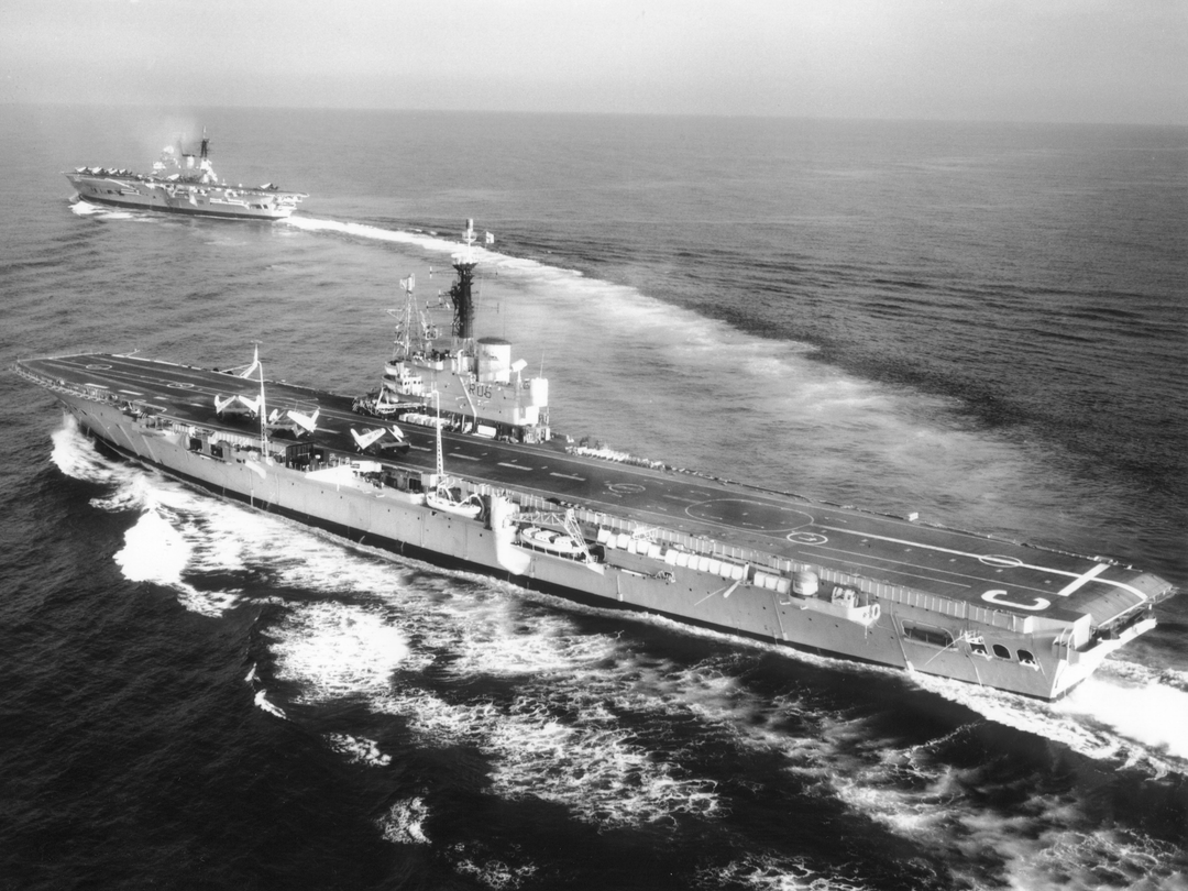 HMS Centaur (R06) Royal Navy Centaur Class Carrier High Port Side View Photo Print Wall Art Decor Posters, Prints, & Visual Artwork Hampshire Prints 6 x 4 No Frame No