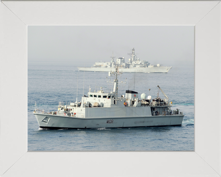 HMS Grimsby (M108) Royal Navy Sandown Class Minehunter High Port Side View Photo Print Wall Art Decor - Posters, Prints, & Visual Artwork - by Hampshire Prints (image 5 of 9)
