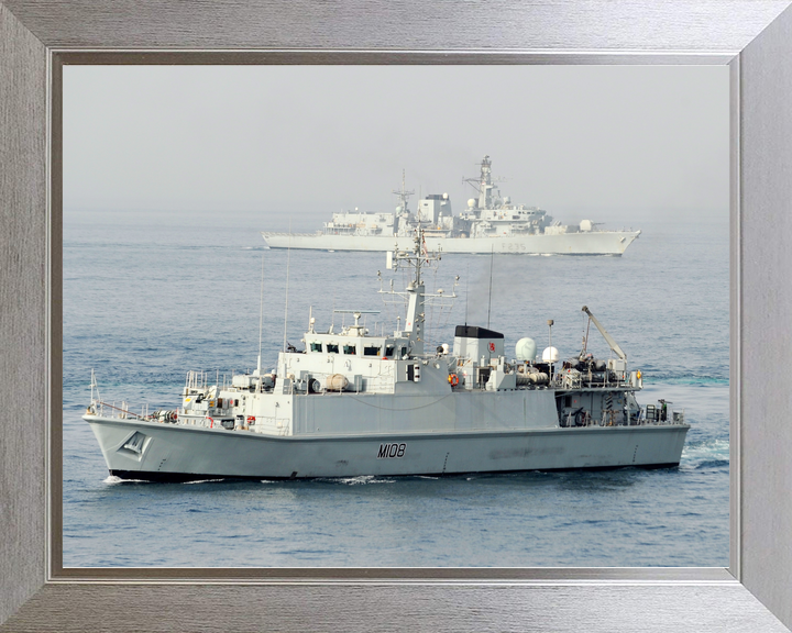 HMS Grimsby (M108) Royal Navy Sandown Class Minehunter High Port Side View Photo Print Wall Art Decor - Posters, Prints, & Visual Artwork - by Hampshire Prints (image 7 of 9)