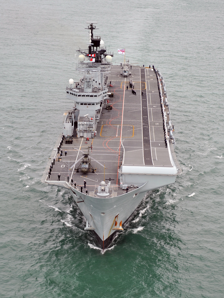 HMS Illustrious R06 | Photo Print | Framed Print | Invincible Class | Aircraft Carrier | Royal Navy Hampshire Prints