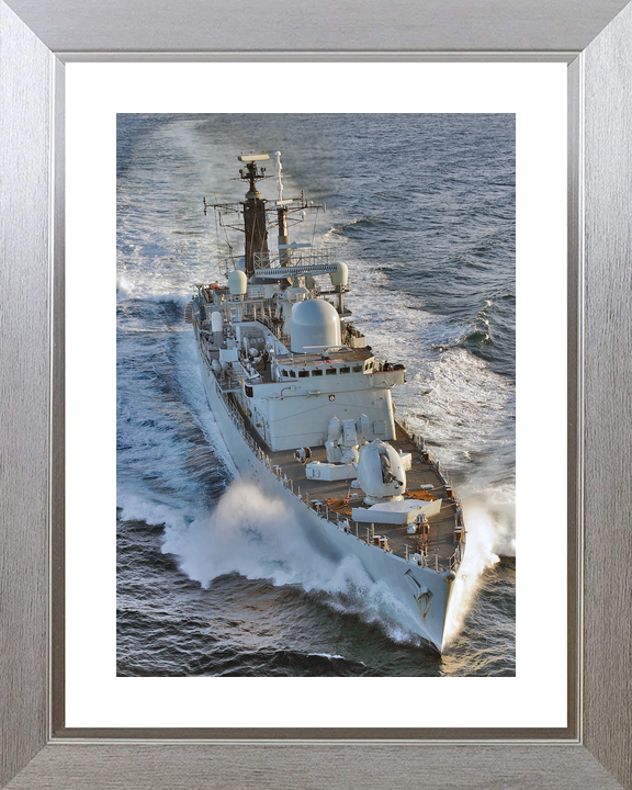 HMS Liverpool D92 Type 42 Destroyer 2010 At Speed Starboard Bow View Photo Print - Posters, Prints, & Visual Artwork - by Hampshire Prints (image 6 of 9)