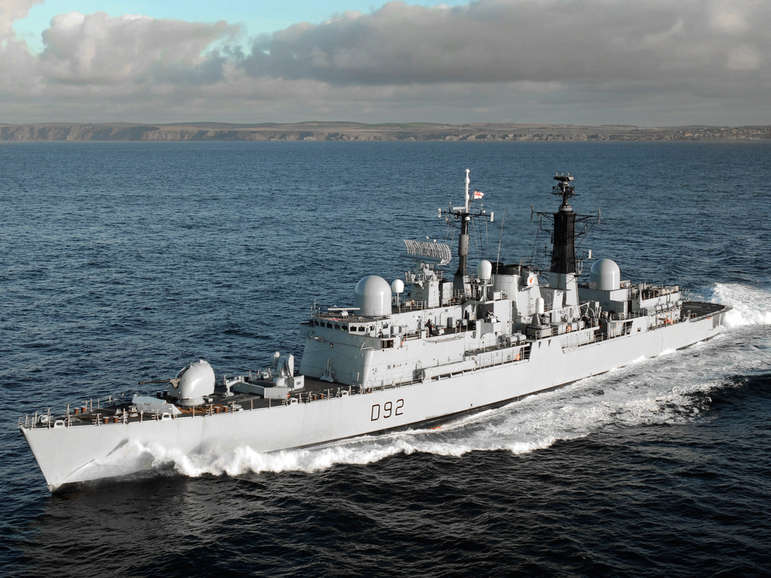 HMS Liverpool D92 | Photo Print | Framed Print | Poster | Type 42 | Destroyer | Royal Navy Hampshire Prints