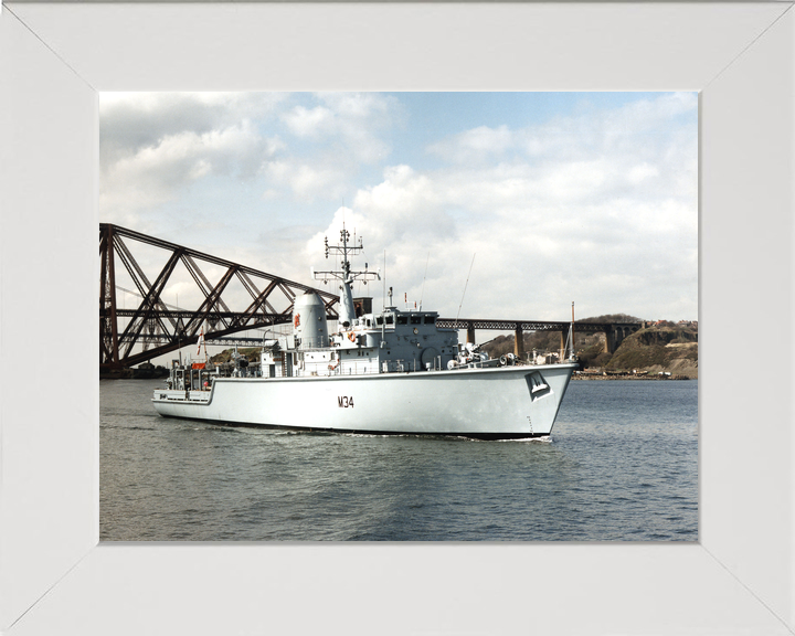 HMS Middleton M34 Hunt Class Mine Warfare Vessel March 1997 Firth of Forth Photo Print - Posters, Prints, & Visual Artwork - by Hampshire Prints (image 5 of 9)