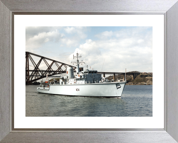 HMS Middleton M34 Hunt Class Mine Warfare Vessel March 1997 Firth of Forth Photo Print - Posters, Prints, & Visual Artwork - by Hampshire Prints (image 6 of 9)