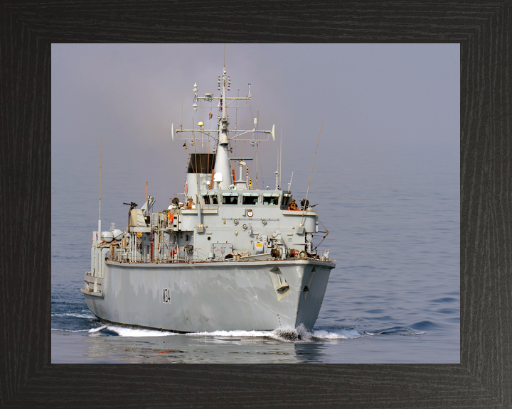 HMS Middleton M34 Hunt Class Mine Warfare Vessel July 2012 Photo Print - Posters, Prints, & Visual Artwork - by Hampshire Prints (image 3 of 9)