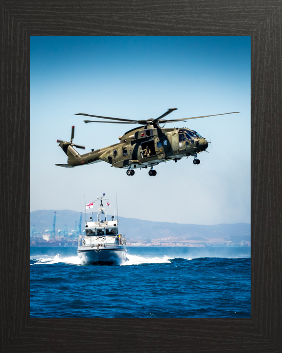 HMS Scimitar P284 Scimitar Class Fast Patrol Vessel March 2016 With Helicopter Photo Print - Posters, Prints, & Visual Artwork - by Hampshire Prints (image 3 of 9)