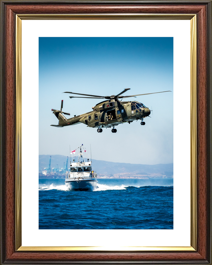 HMS Scimitar P284 Scimitar Class Fast Patrol Vessel March 2016 With Helicopter Photo Print - Posters, Prints, & Visual Artwork - by Hampshire Prints (image 8 of 9)