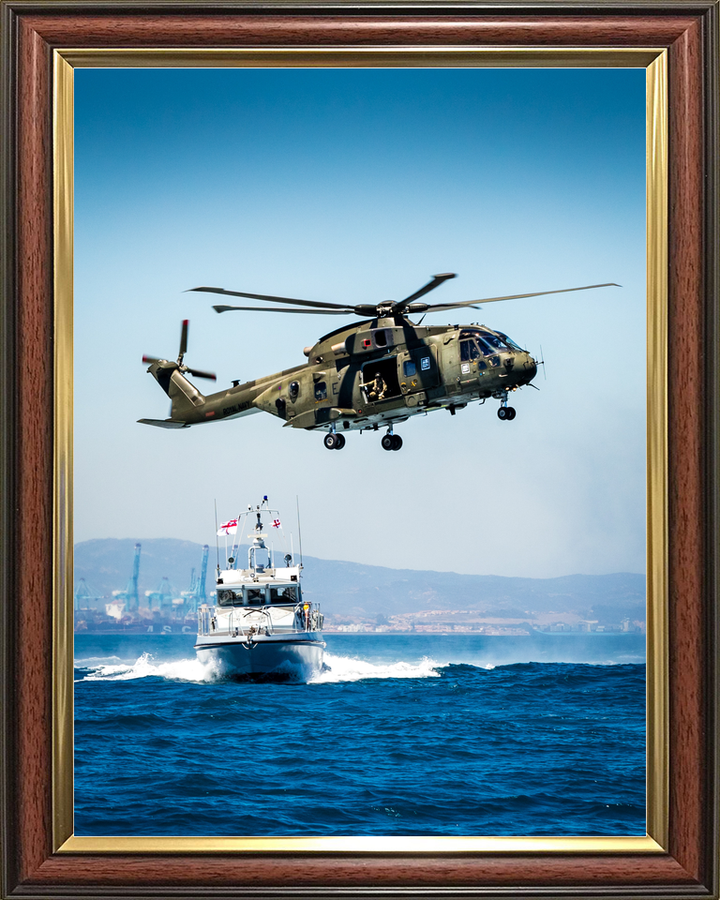 HMS Scimitar P284 Scimitar Class Fast Patrol Vessel March 2016 With Helicopter Photo Print - Posters, Prints, & Visual Artwork - by Hampshire Prints (image 9 of 9)