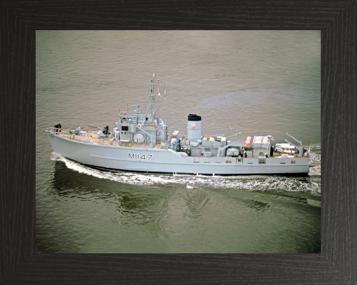 HMS Hubberston (M1147) Royal Navy Ton Class Minesweeper High Port View Photo Print Wall Art Decor - Posters, Prints, & Visual Artwork - by Hampshire Prints (image 3 of 9)