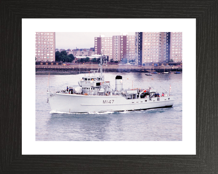 HMS Hubberston (M1147) Royal Navy Ton Class Minesweeper Leaving Portsmouth Photo Print Wall Art Decor - Posters, Prints, & Visual Artwork - by Hampshire Prints (image 2 of 9)