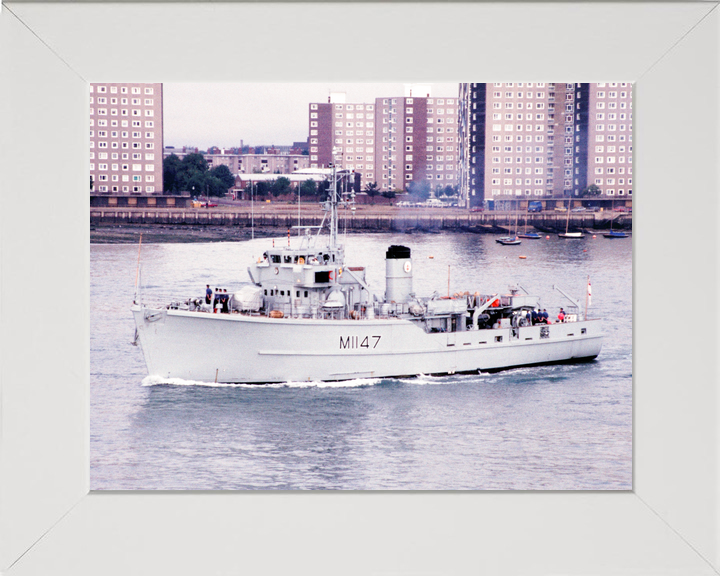HMS Hubberston (M1147) Royal Navy Ton Class Minesweeper Leaving Portsmouth Photo Print Wall Art Decor - Posters, Prints, & Visual Artwork - by Hampshire Prints (image 5 of 9)